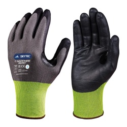 Skytec Sapphire Aero Nitrile-Coated HPPE Oil Grip Gloves